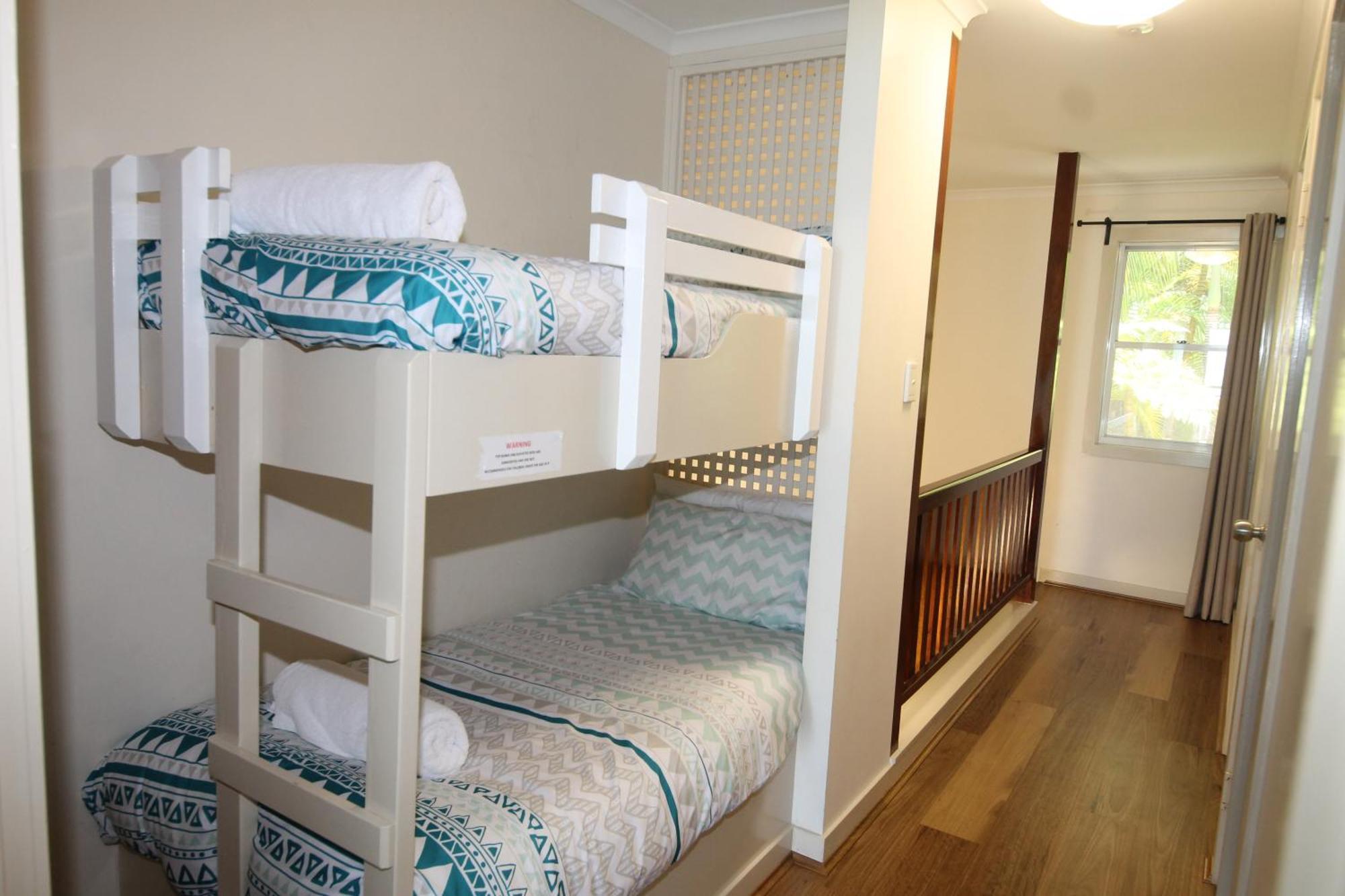 Moreton Island Villas And Apartments Tangalooma Room photo