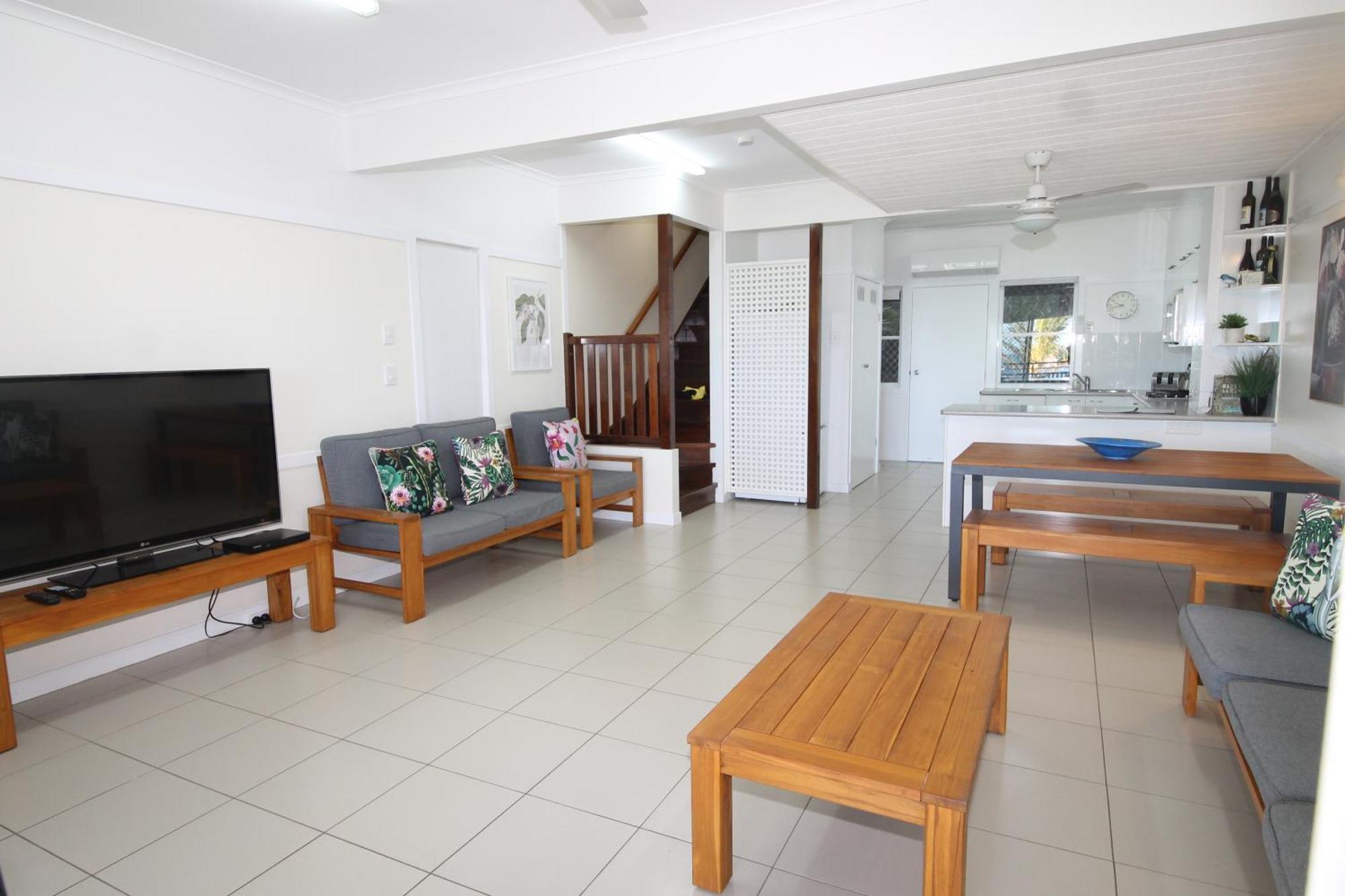 Moreton Island Villas And Apartments Tangalooma Room photo